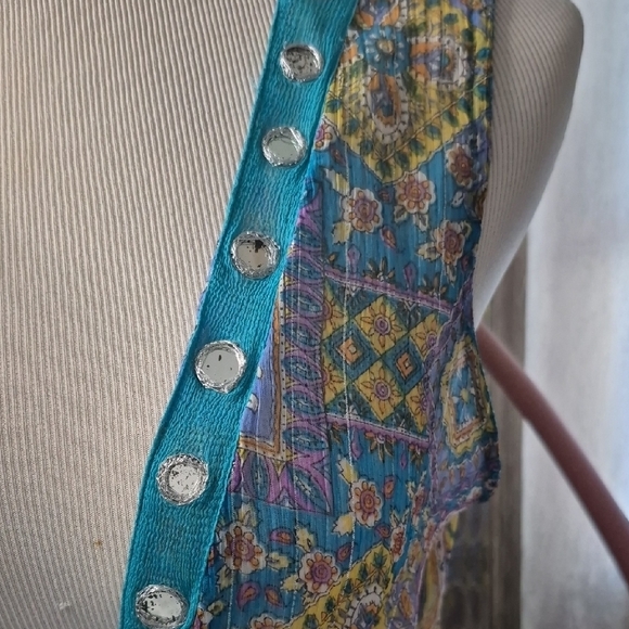 Cejon Multicolor Patterned Accessory - Picture 4 of 6